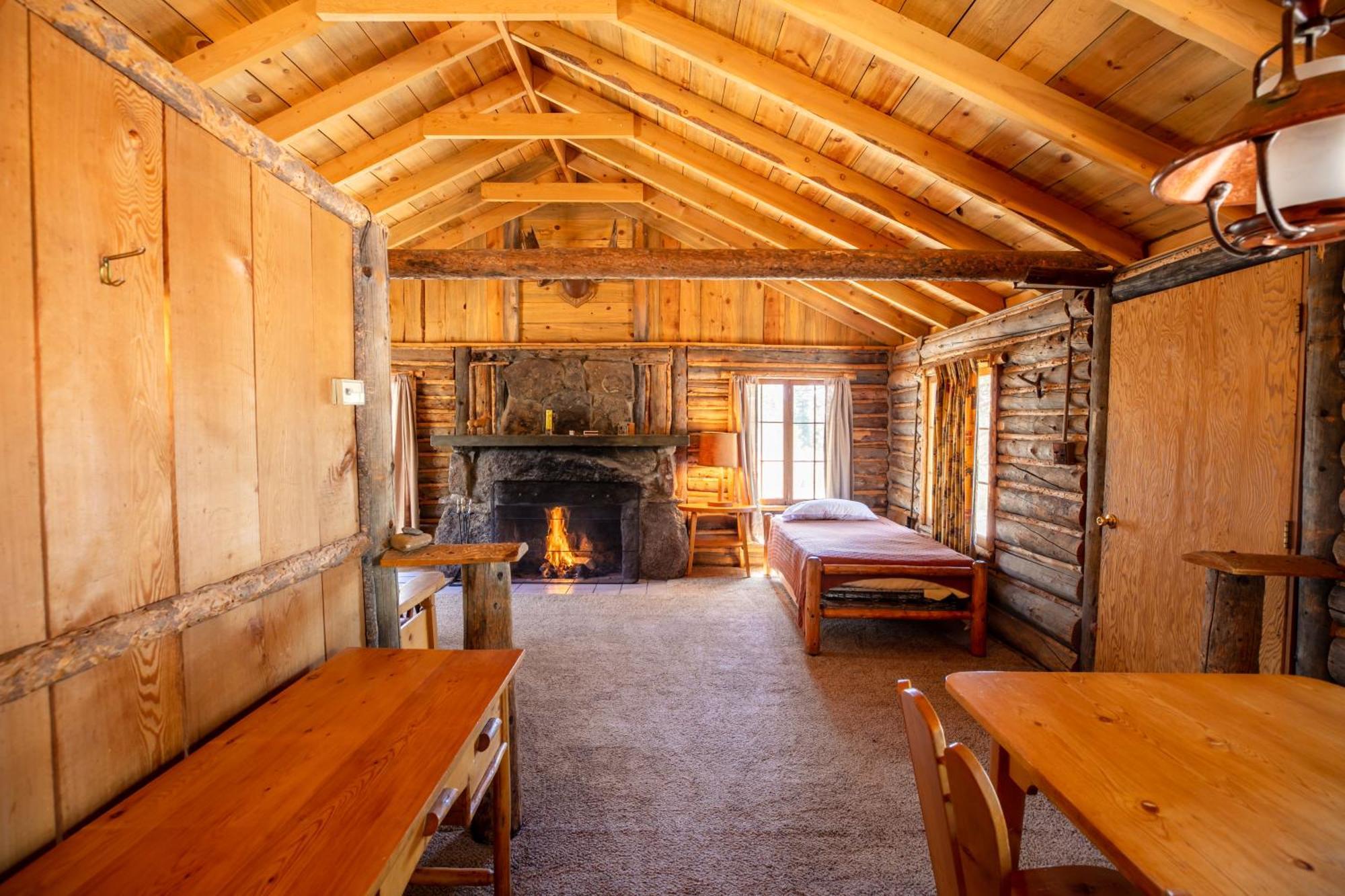 The Meeker Park Lodge Allenspark Εξωτερικό φωτογραφία